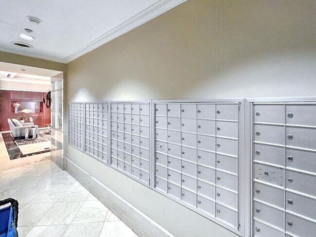 Foto del edificio - 301 Virginia St