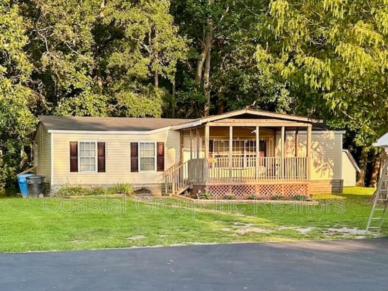 Primary Photo - 2897 W Gibbs Wds Rd