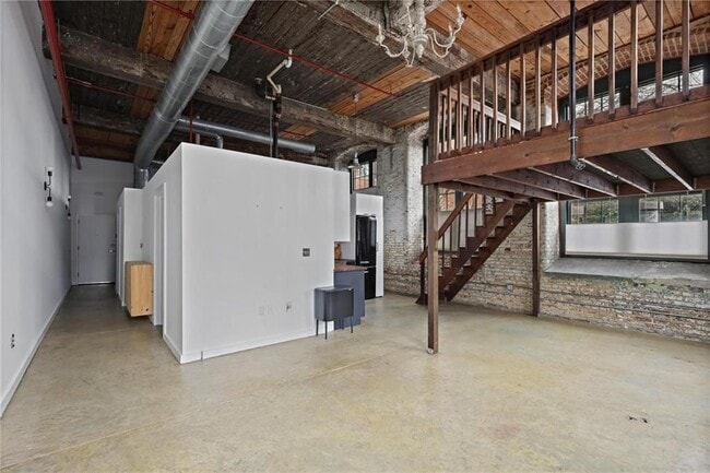 Building Photo - 170 Boulevard, 128H