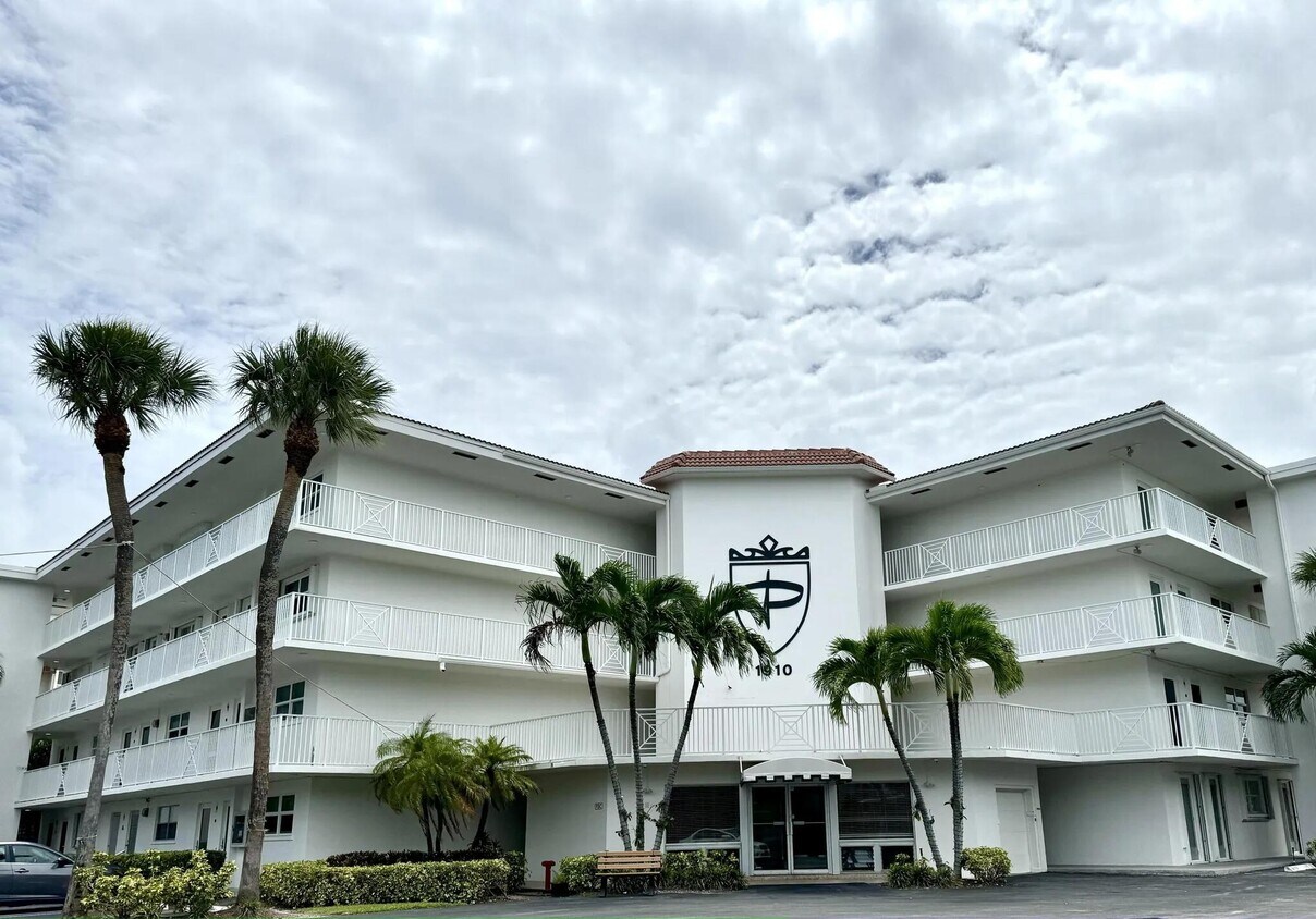 Foto principal - 1910 S Ocean Blvd