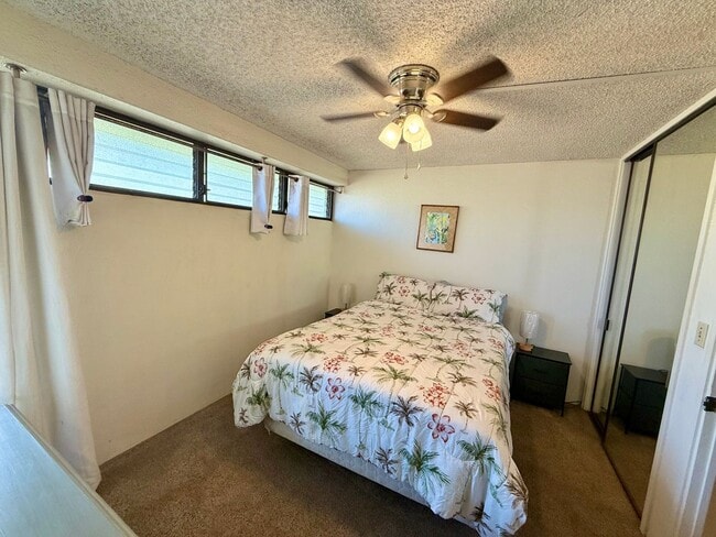 Building Photo - Spacious Fully Furnished 1 Bedroom / 1 Bathroom Condo For Rent in Maalea Mermaid with an ocean view!