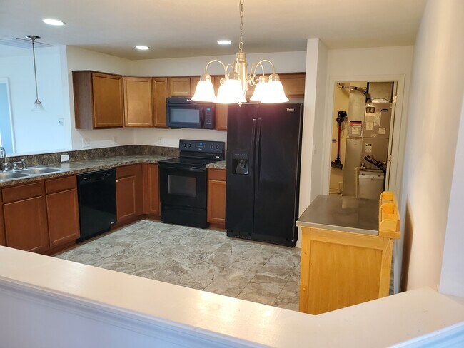 Foto del edificio - 413 Shade Tree Ct