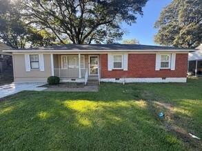 Building Photo - 3795 Windcrest Rd Building Photo - 3795 Windcrest Rd