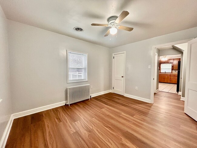 Foto del edificio - Spacious 3-Bedroom 1.5 Bath Home For Rent ...