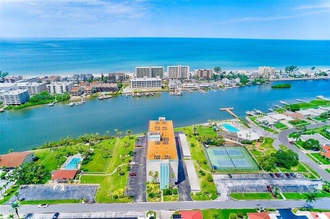 Foto del edificio - 10216 Regal Dr