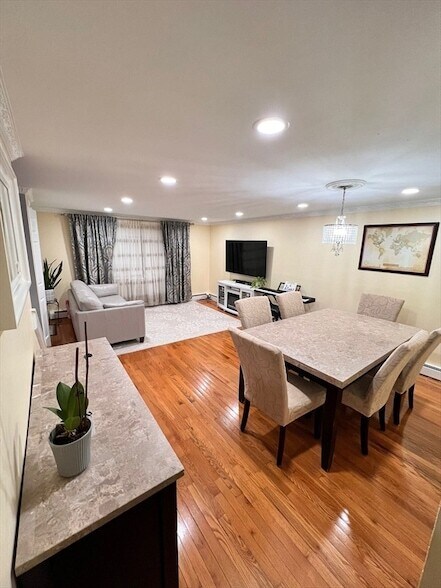 Foto del edificio - 108 Kingston St