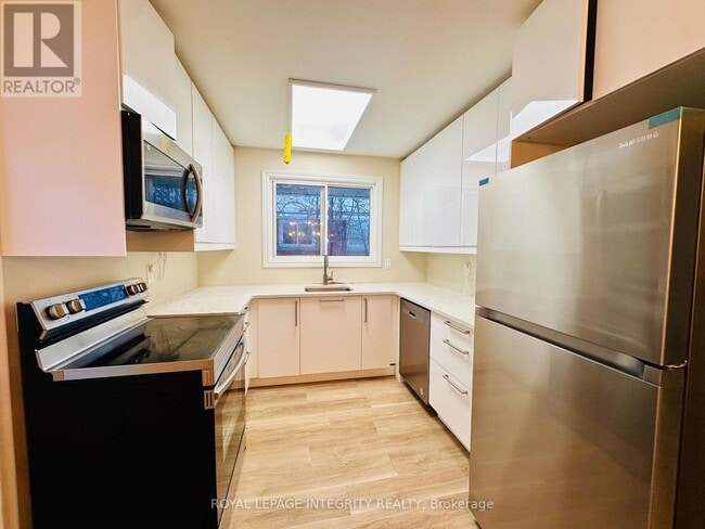 Photo du bâtiment - 1797 Gage Crescent