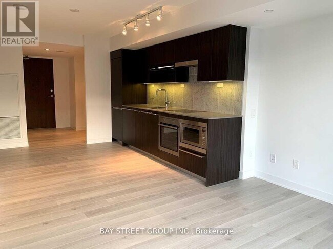 Photo du bâtiment - 80 Queens Wharf Rd