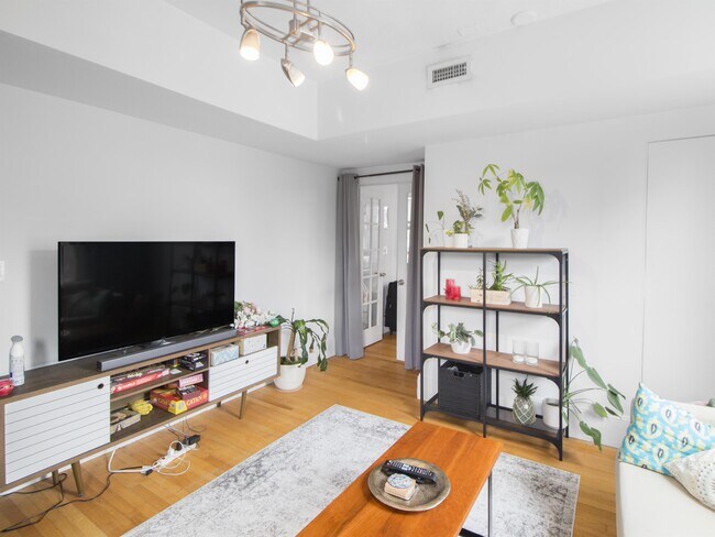Foto del edificio - 21 Essex St, Unit 2