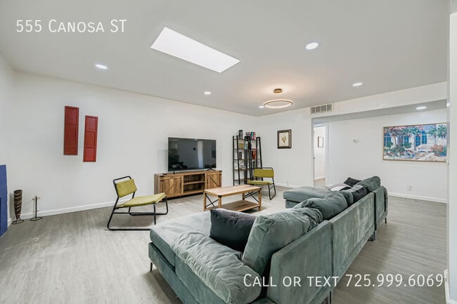 Building Photo - 555 Canosa Ave