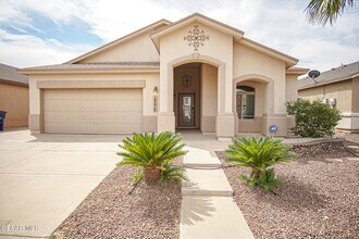 Building Photo - 14576 Ava Leigh