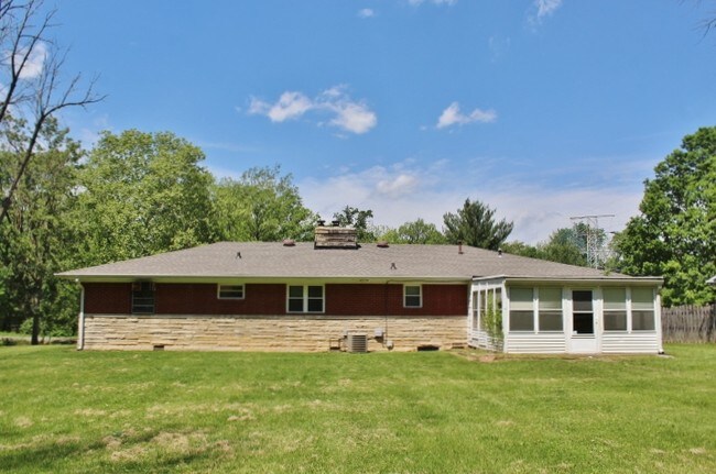 Building Photo - 4245 Westbourne Dr
