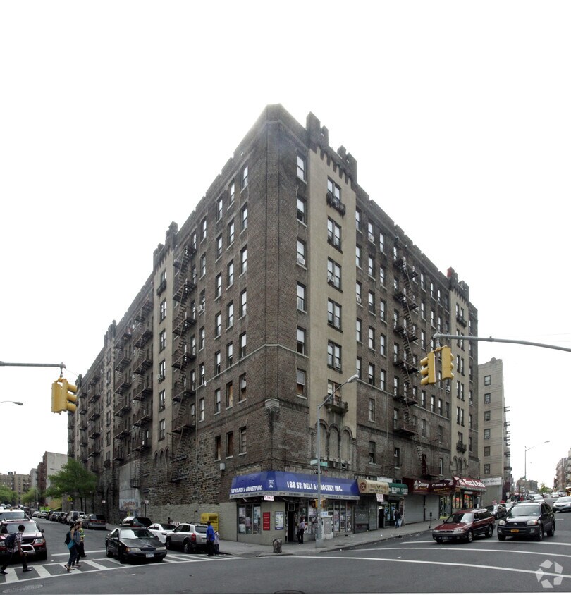 Building Photo - 330-346 E 188th St