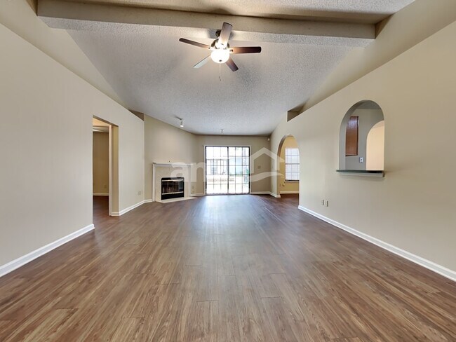 Building Photo - 7568 Deer Cove Lane