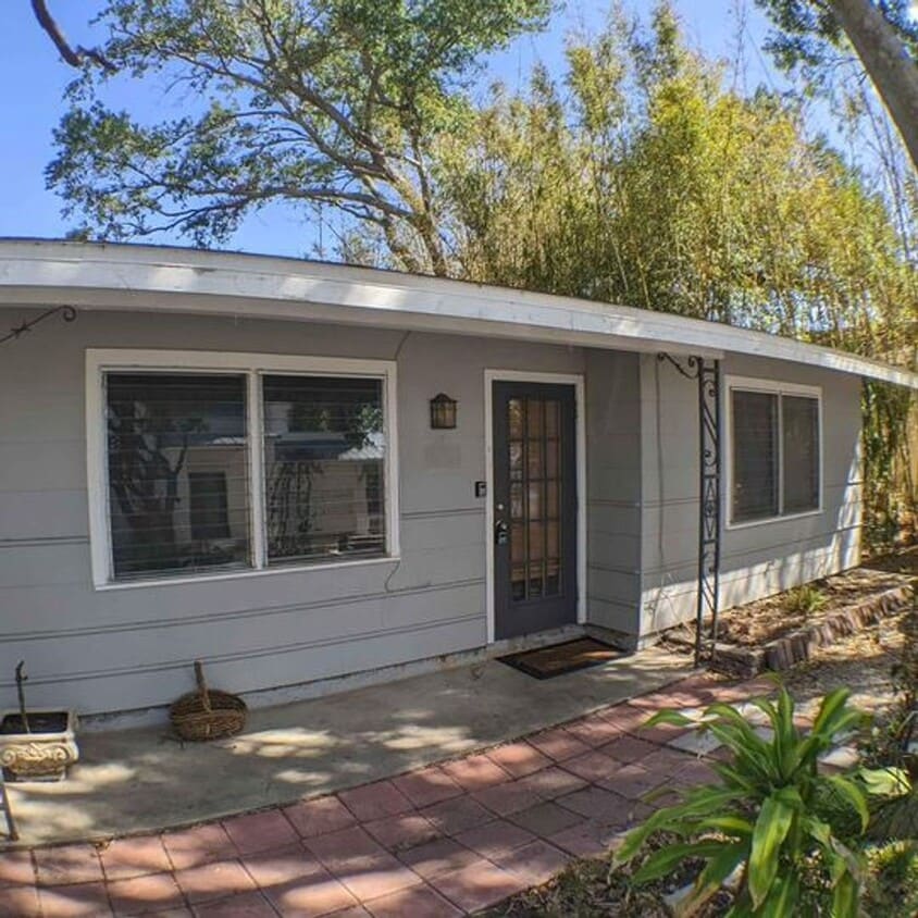 Photo - 1637 Devonshire Ln