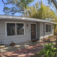 Building Photo - 1637 Devonshire Ln