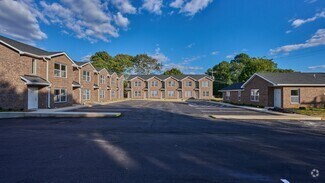 Building Photo - 361 Crescent Dr
