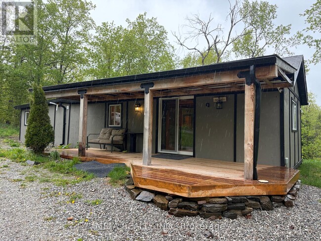 Building Photo - 106 Boundary Ln