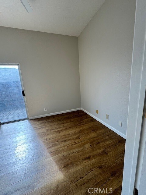 Building Photo - 580 S Ocean Ave