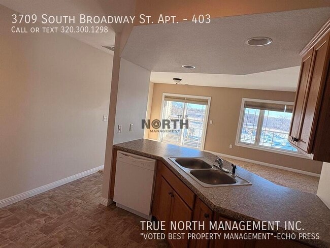 Foto del edificio - 3709 S Broadway St