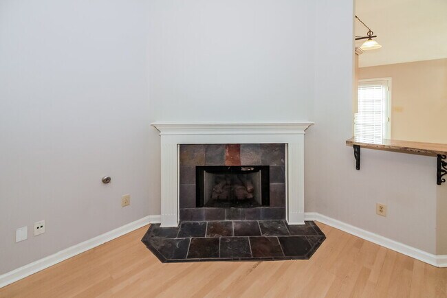 Foto del edificio - 7161 McCleskey Cove