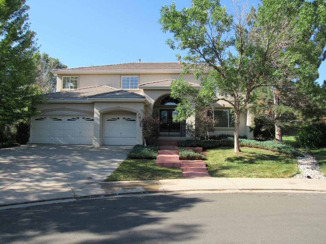4381 Crestone Cir, Broomfield, CO 80023 House Rental in Broomfield
