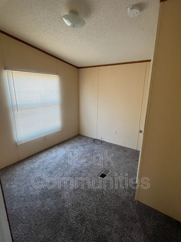 206 Pine St, Red Oak, TX 75154 House Rental in Red Oak, TX