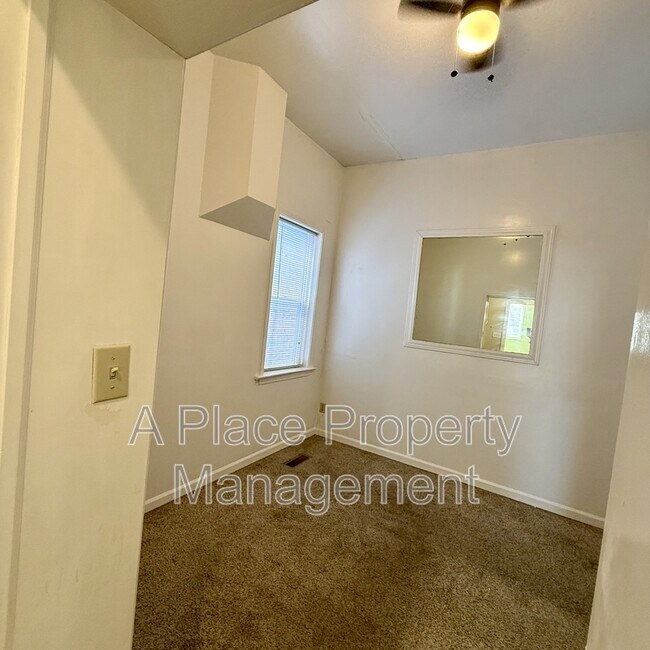 Foto del edificio - 3115 Magnolia Ave