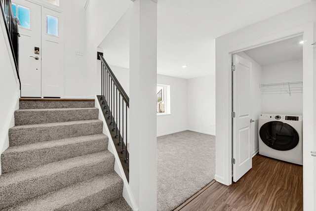 Foto del edificio - 14951 S McCarthy Cir
