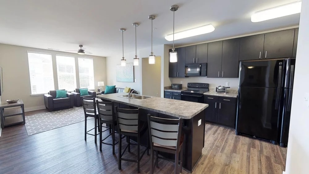 Photo - The Oasis (Student Housing) Apartments
