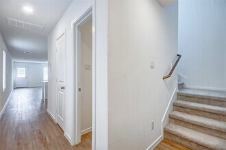 Building Photo - 21543 Carosella Dr