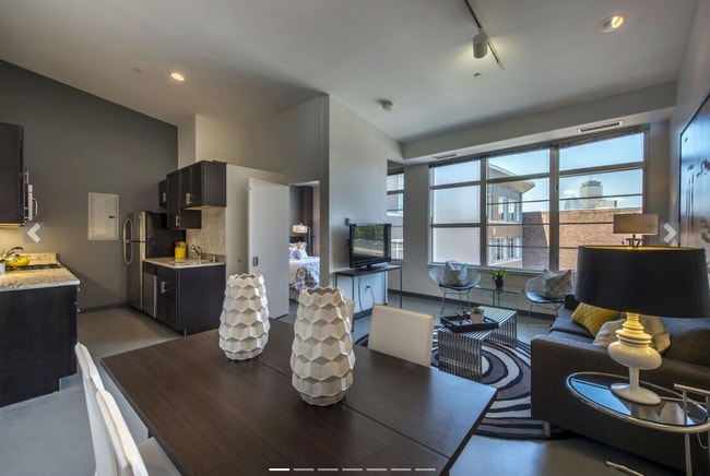 Building Photo - 160 E Berkeley St