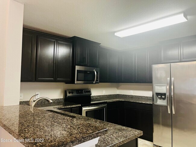 Foto del edificio - 4027 Meander Pl