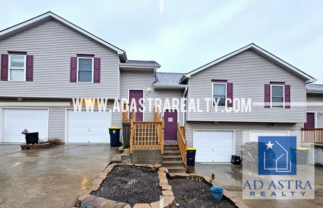 Foto del edificio - 2 Bedroom 2 Bath Townhouse in North Kansas...