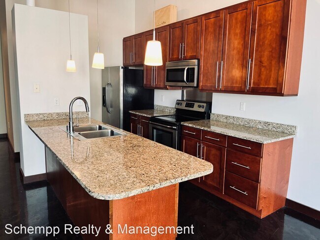 Building Photo - 1 br, 1 bath House - 309 E Market - Mercan...
