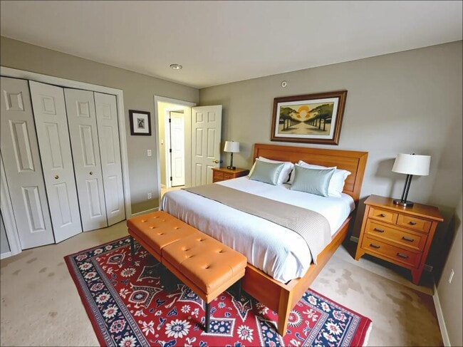Foto del edificio - 3 bedroom in Quincy MA 02169