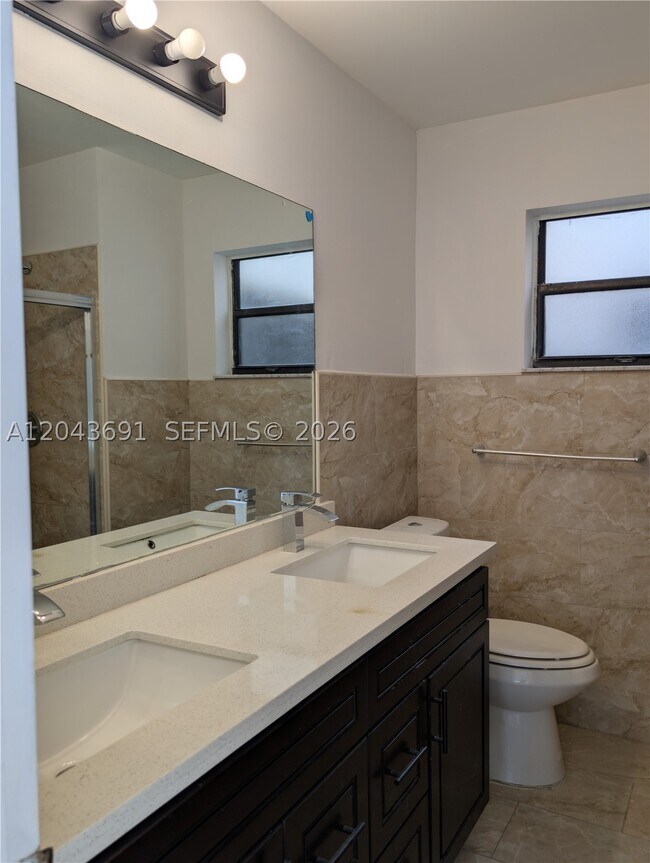 Building Photo - 7502 NW 33rd St