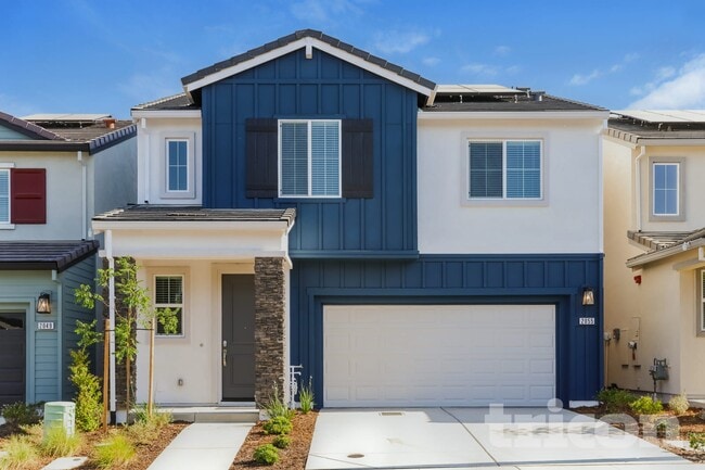 Building Photo - 2055 Comstock Ln