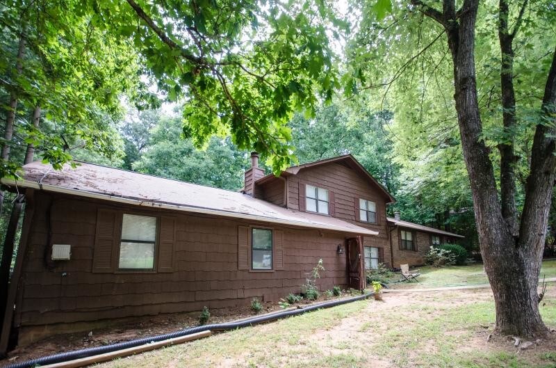 Primary Photo - 1052 Sweetwater, Athens, GA 30606