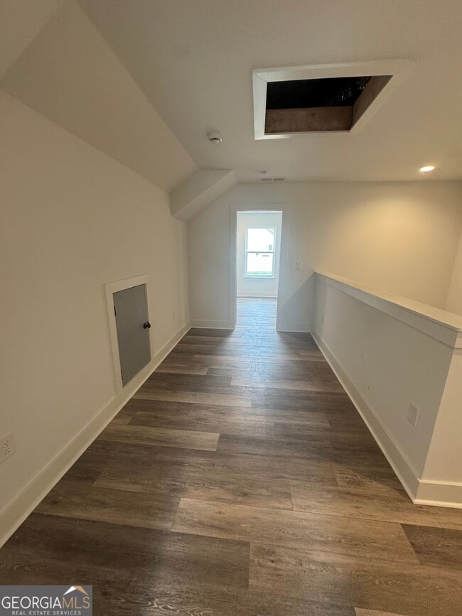 Foto del edificio - 1344 Perkins Rd
