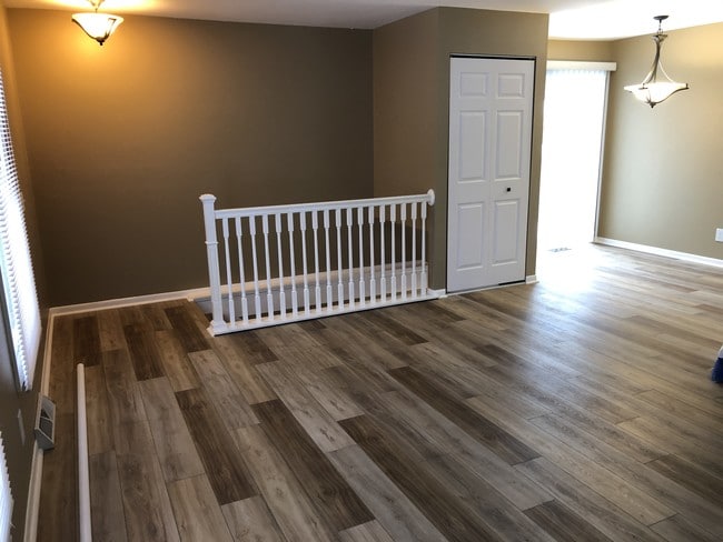 Living Room - 780 N Main St