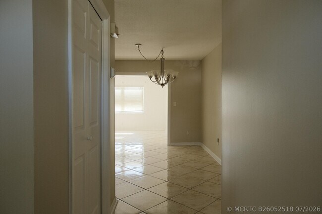 Foto del edificio - 980 Woodland Ave