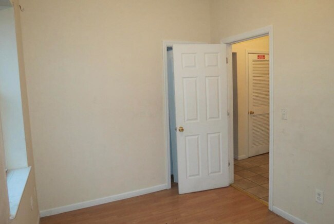 Foto del edificio - 648 S 19th St