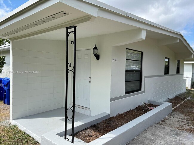Foto del edificio - 3456 Frow Ave