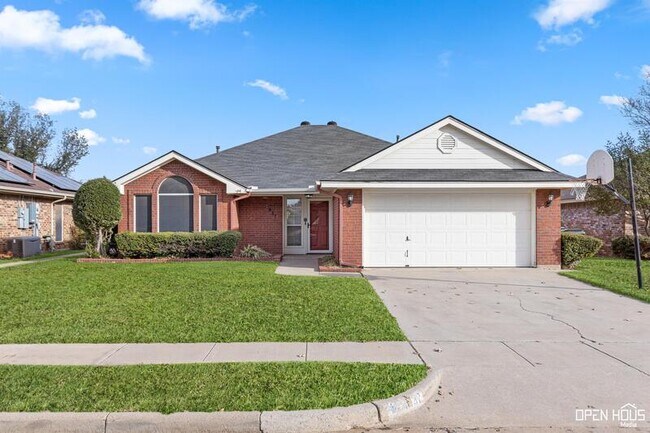 Foto del edificio - 4937 Bayberry Dr