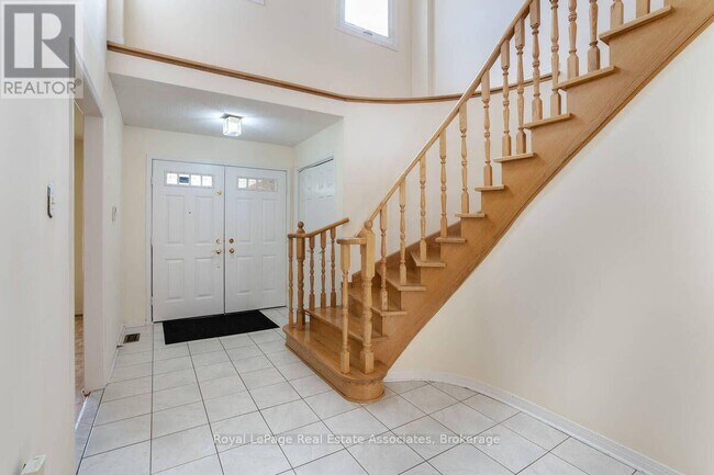 Building Photo - 2551 Wynten Way