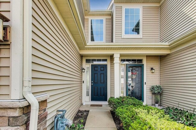 Building Photo - 474 S Jade Ln