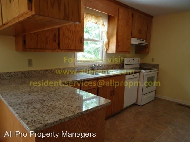 Building Photo - 4 br, 3 bath House - 200 Duff Lane