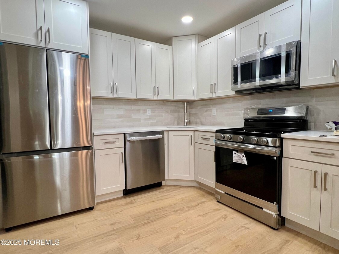 Foto principal - 7-1 Seattle Ct