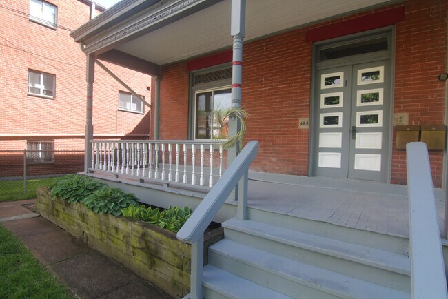 Foto del edificio - 424 Franklin Ave